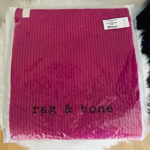 RAG & BONE Addie Cashmere Scarf Wrap, 100% Cashmere,‎ Cozy Warm, Plum, NWT - Picture 3 of 11